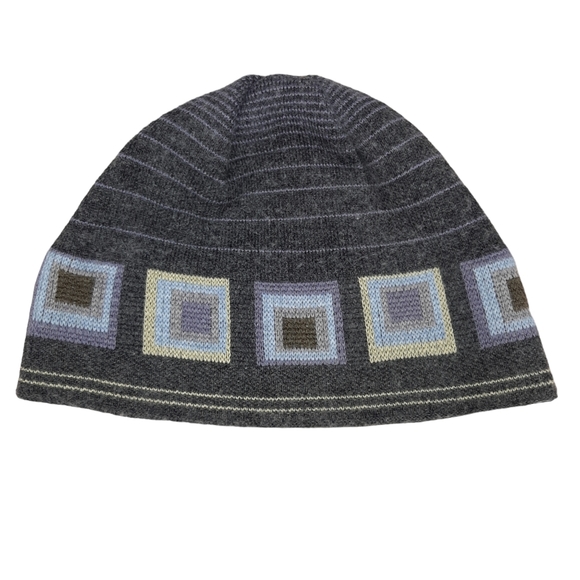 Patagonia Wool Blend Beanie Hat Size Medium Grey Blue Yellow Geometric Pattern - Picture 2 of 8